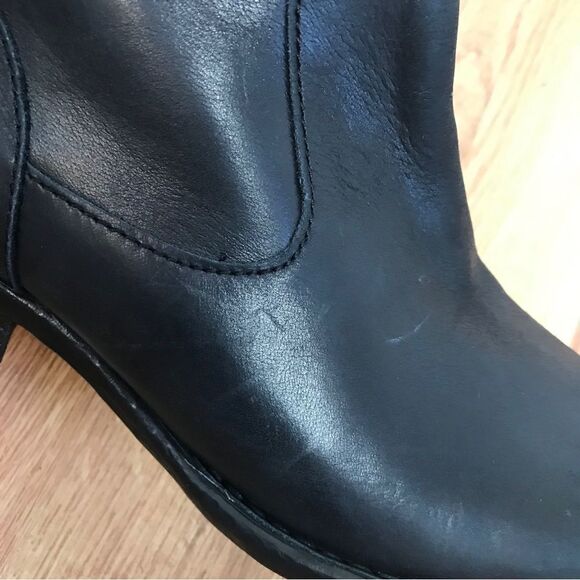 BORN Shaunie Black Leather Knee High Riding Boot Low Heel Fall Winter Size 6.5 - Picture 11 of 15